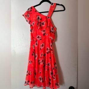 BRAND NEW! Express one-shoulder dress, size 4. A perfect cocktail or date dress!